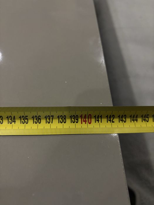 Голяма холна маса