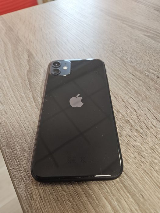 iPhone 11 cu probleme pt piese