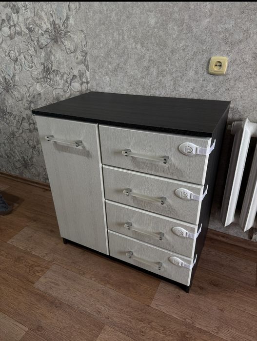 Продам красивый Комод