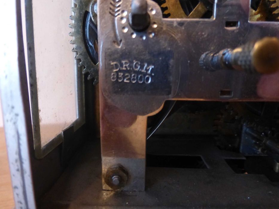 Немски настолен часовник с латерна JUNGHANS Юнгханс D.R.G.M. Жокер