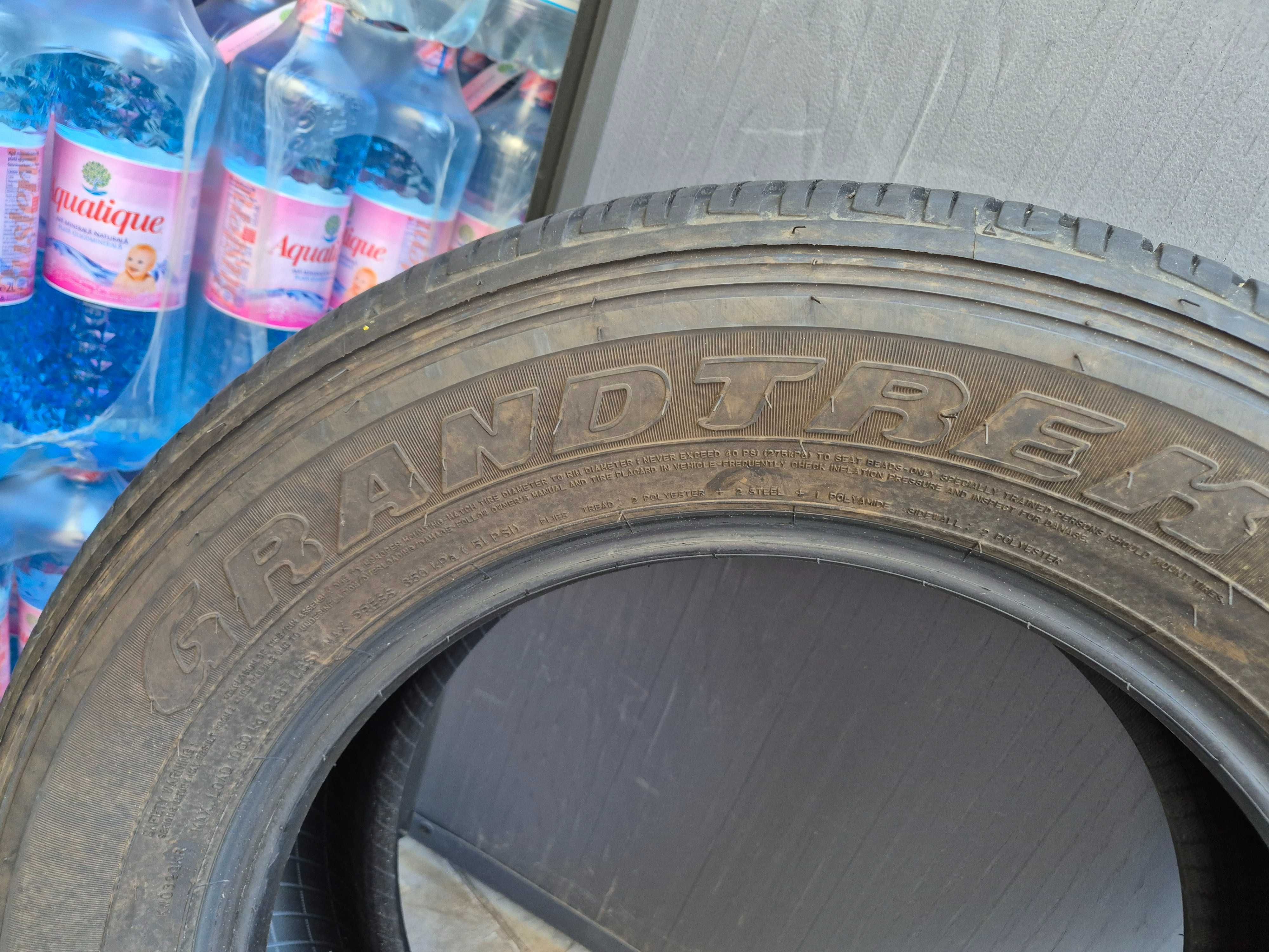 Cauciucuri DUNLOP 265/60/R18 - 110H foarte putin rulate