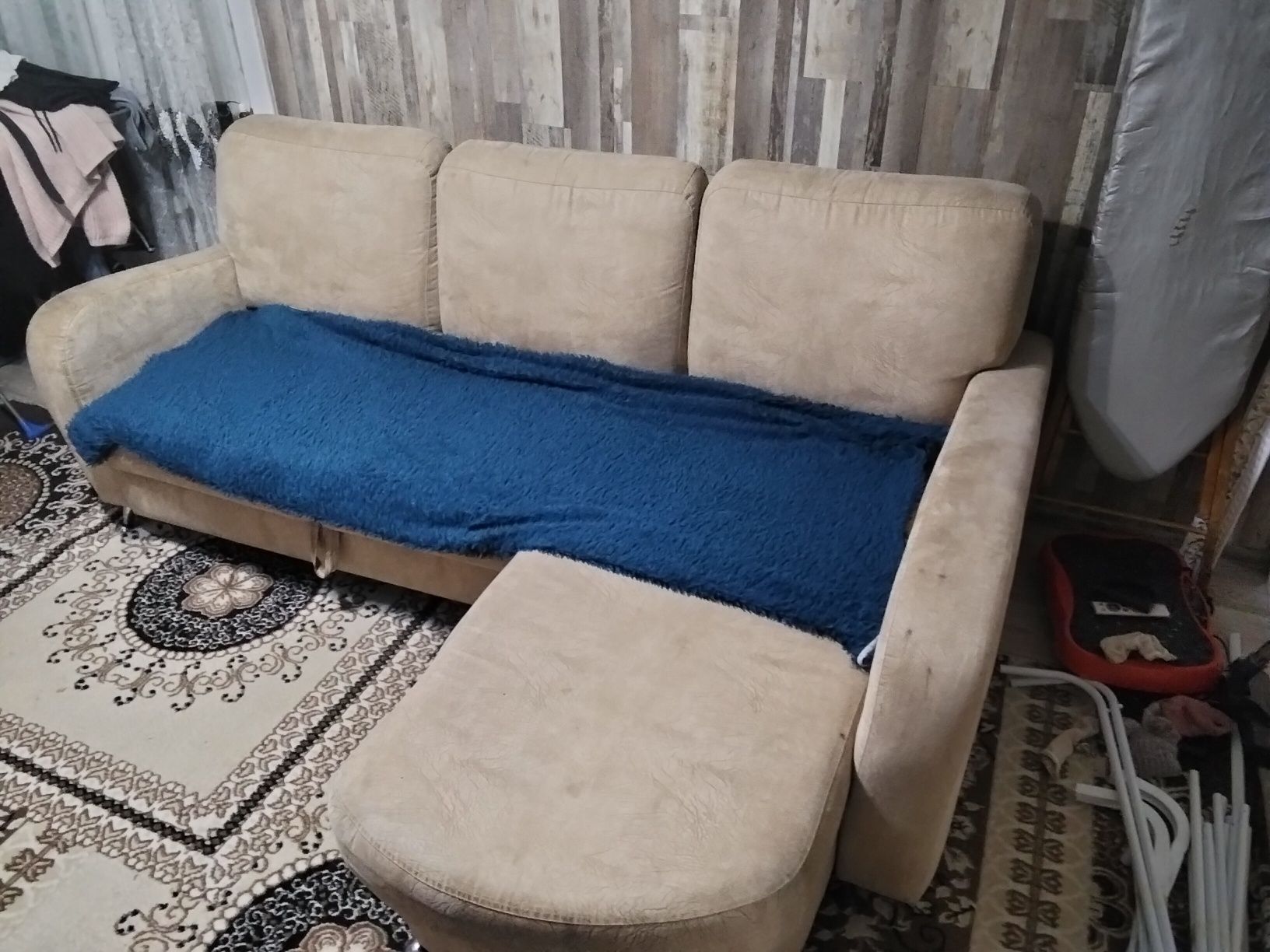 Продам диван б/у