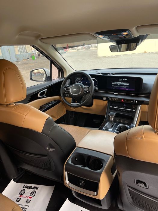 Kia Carnival ideal holatdagi avtomobil soriladi !