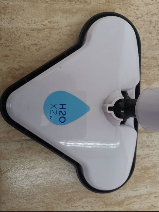 Mop electric spală cu aburi gresia faianța