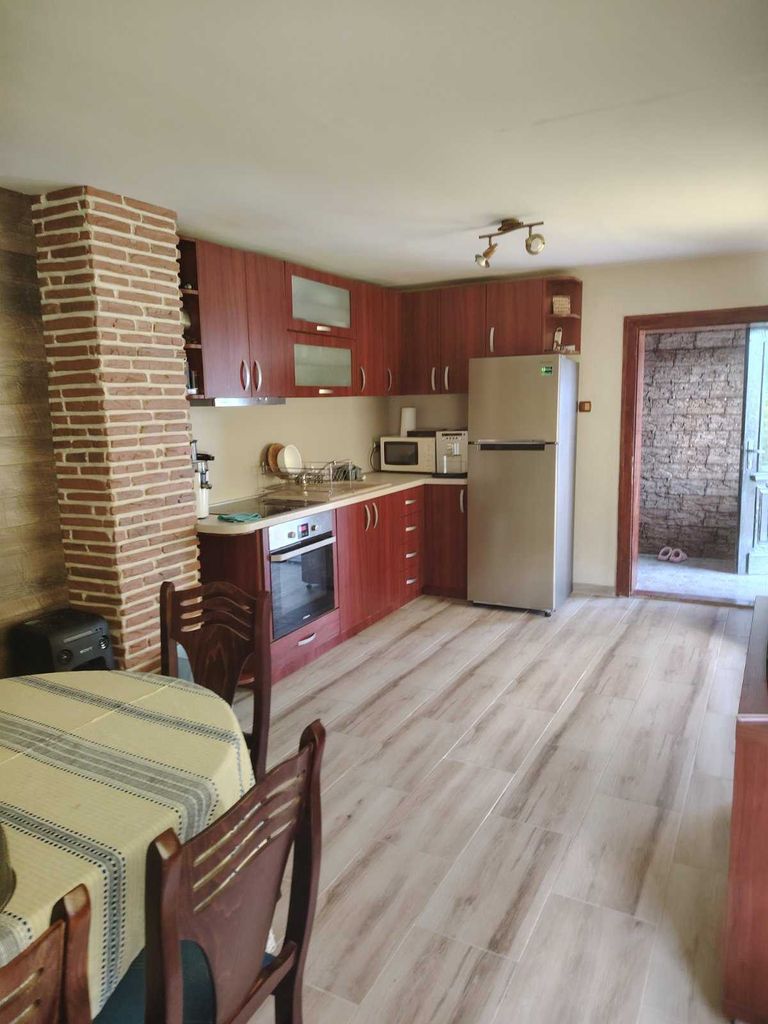 Продава се Къща в с. Брестово, Област Ловеч - 344 кв.м за 400 €/кв.м - Снимка #14