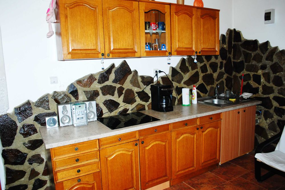 vand sau schimb imobil de locuit constructie noua 116 mp+anexa+teren