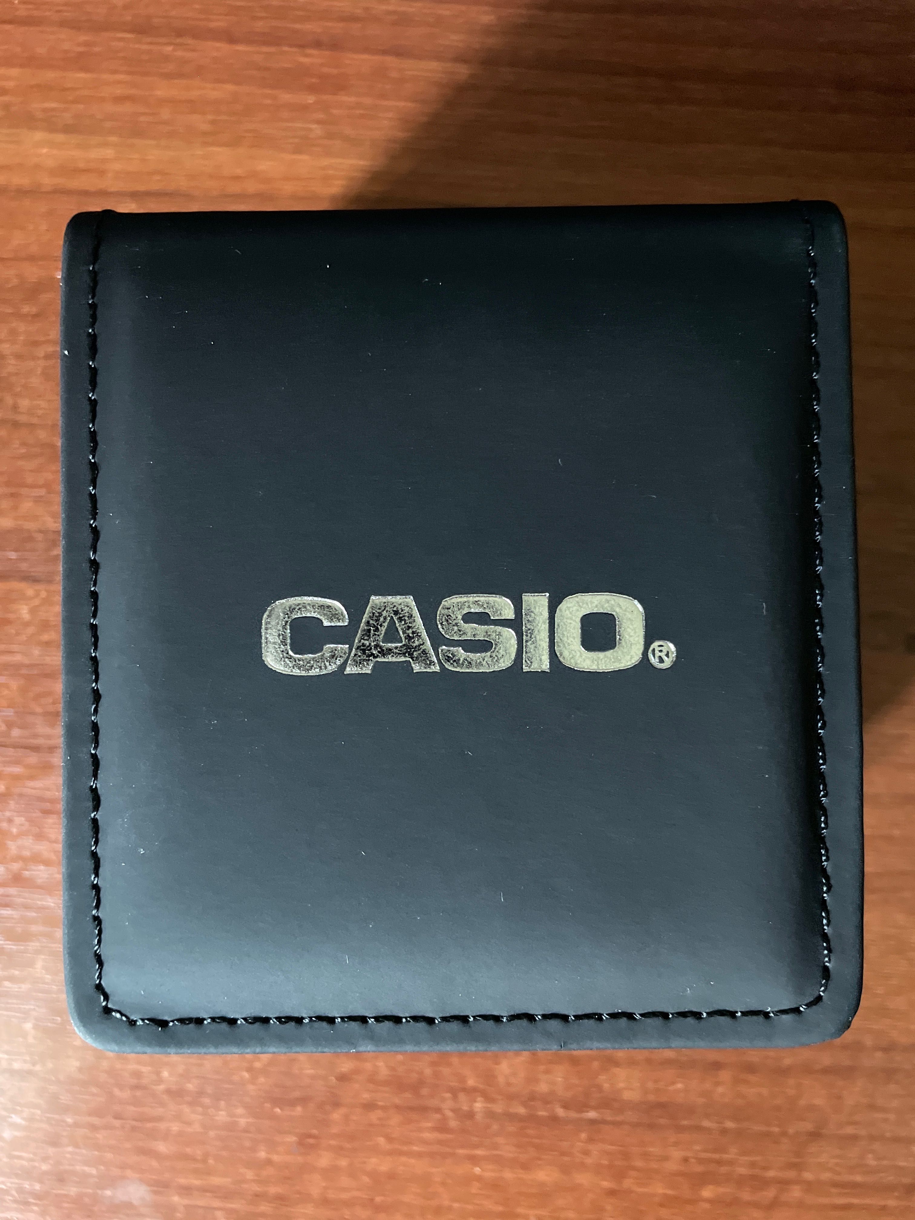 Casio часы новые
