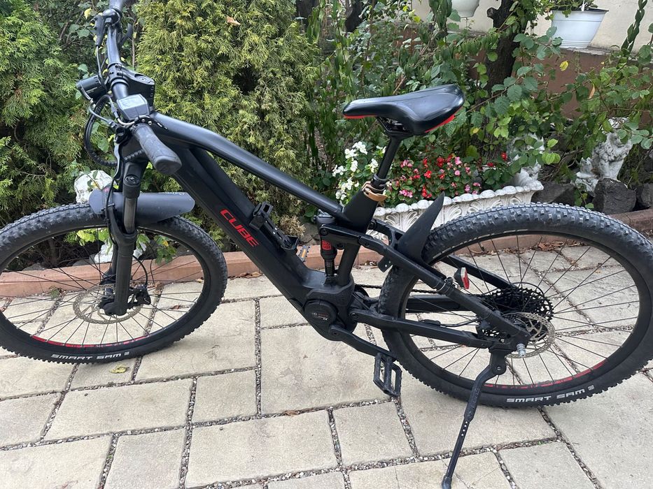 Bicicletă electrică Cube Stereo Pro 29’ L Full Suspensii Air RockShox
