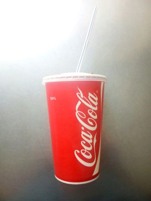 Стаканы 0,4 бумажные с крышкой Coca-Cola