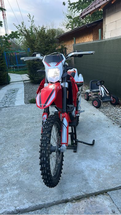 Swm rs500 2023  402 km in garantie