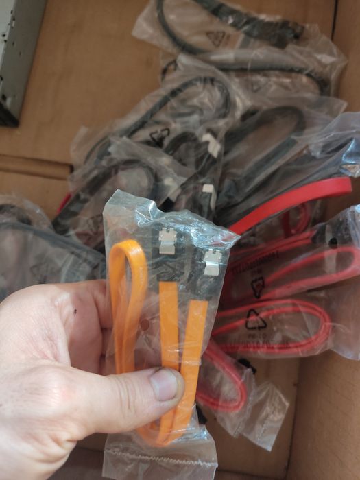 Sata кабели, новые, разные виды кабелей