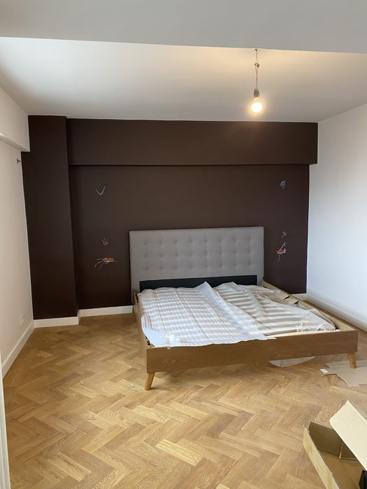 Pat lemn si stofa gri 180