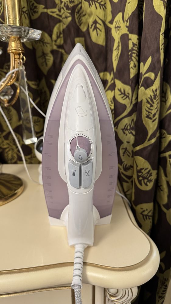 Продам утюг Braun TexStyle 7 в отличном состоянии