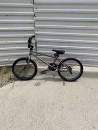 Bmx gri 350 lei negociabil