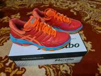 Vând adidași Asics Women's Gel