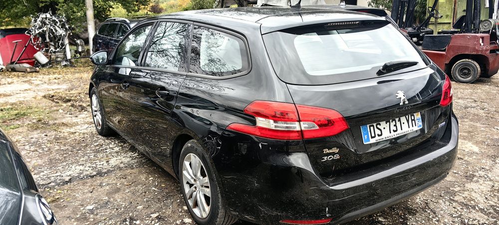 Peugeot 308 1.6 BlueHDI 120hp НА ЧАСТИ