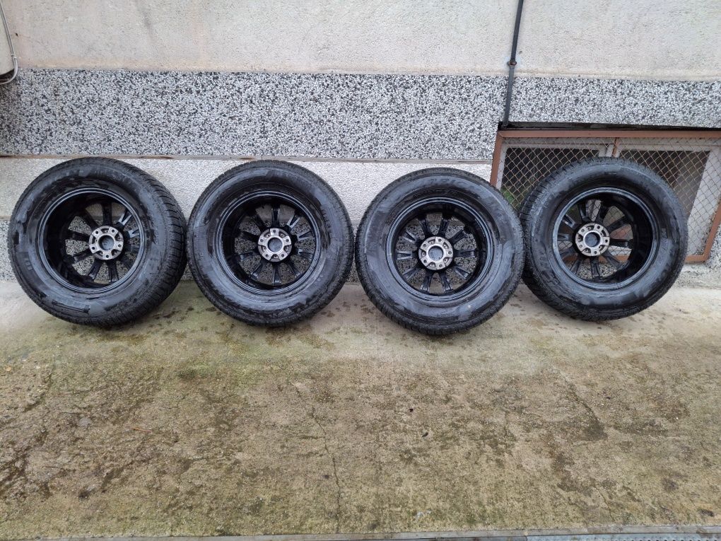 Гуми Pirelli 17 Джанти Borbet Audi Touareg Cayenee