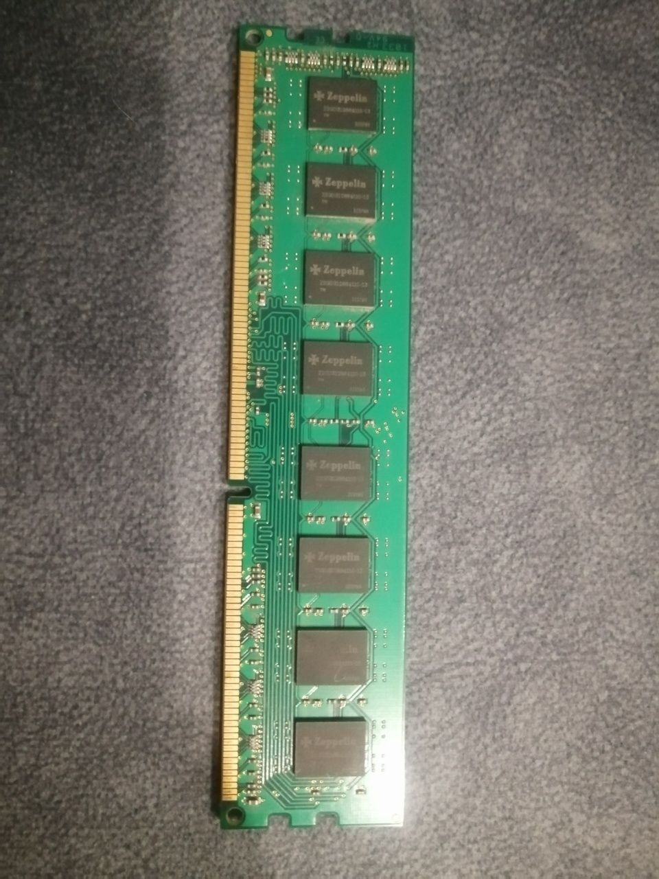 Продам DDR2, DDR3