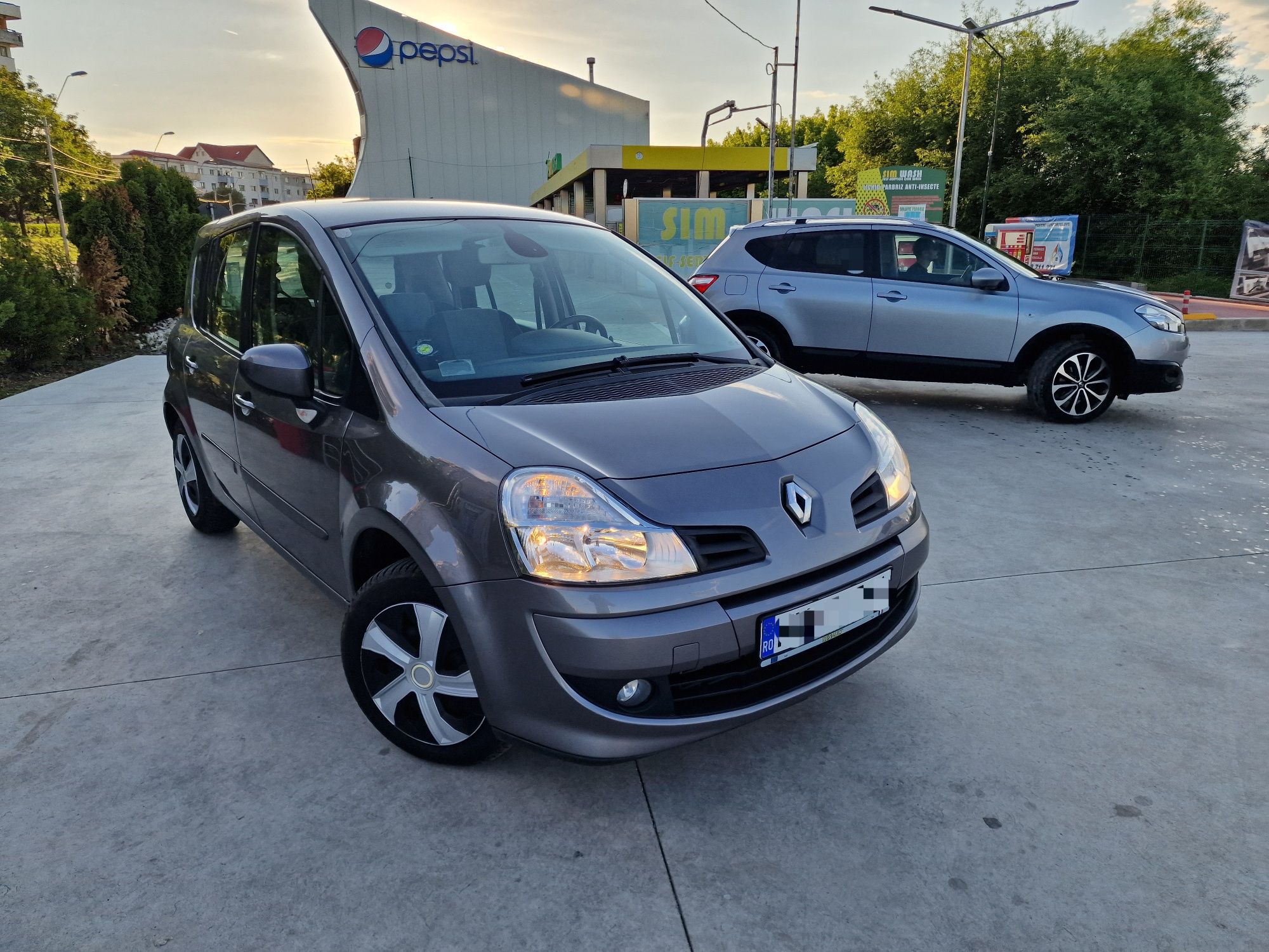 Renault Modus Impecabil 2009 Cutie Automata Motor 1.5dci 85 cp
