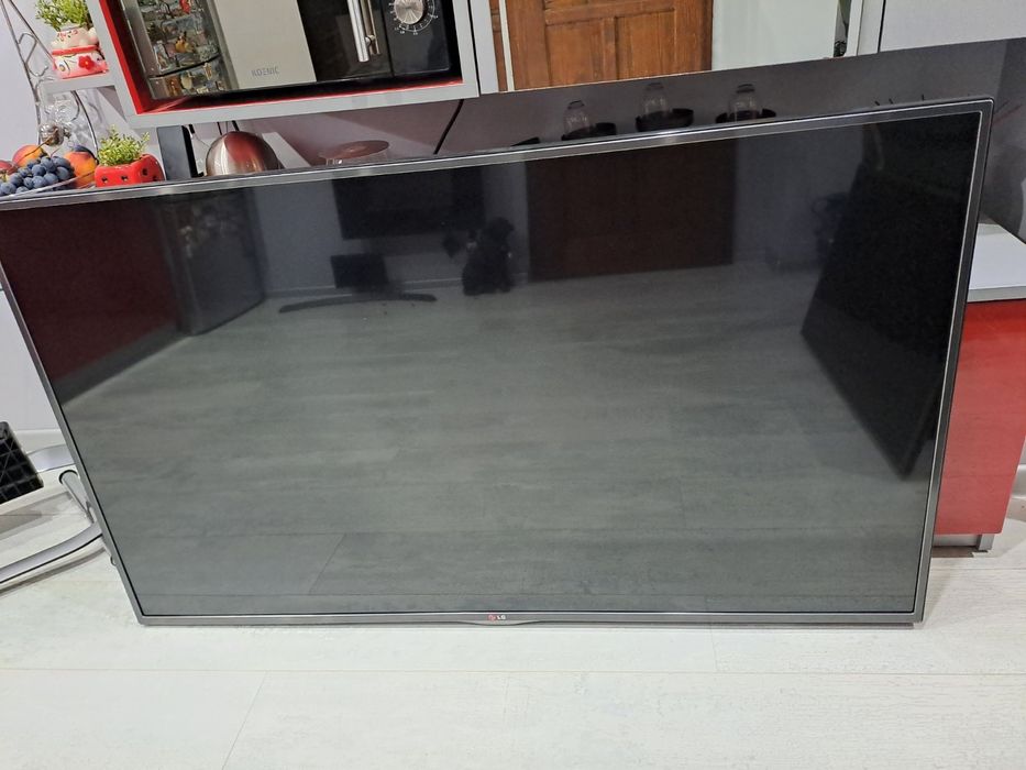 Телевизор LG 55*