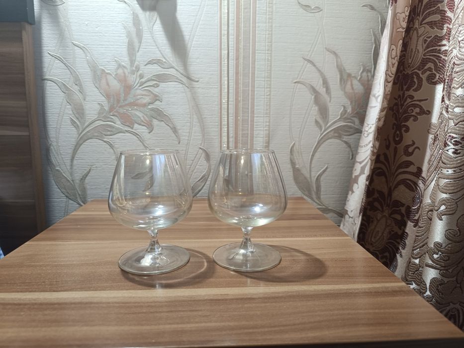 Продам фужеры . Не дорогой