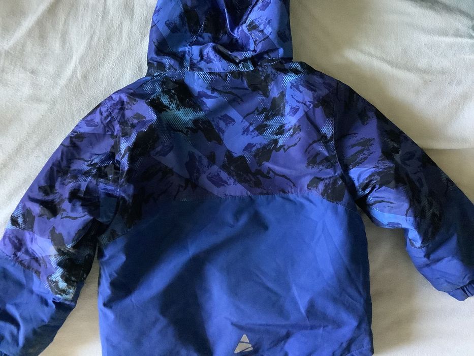 Детски ски яке, гащеризон и ръкавици от Декатлон (89-95см) + ботуши