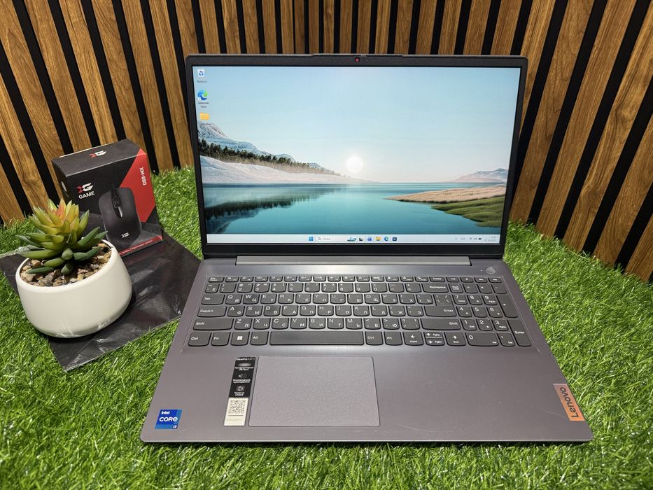 Ноутбук Lenovo ideaPad 3 Core i7-1255U|Ram8GB|SSD512GB|UHD Graphics|