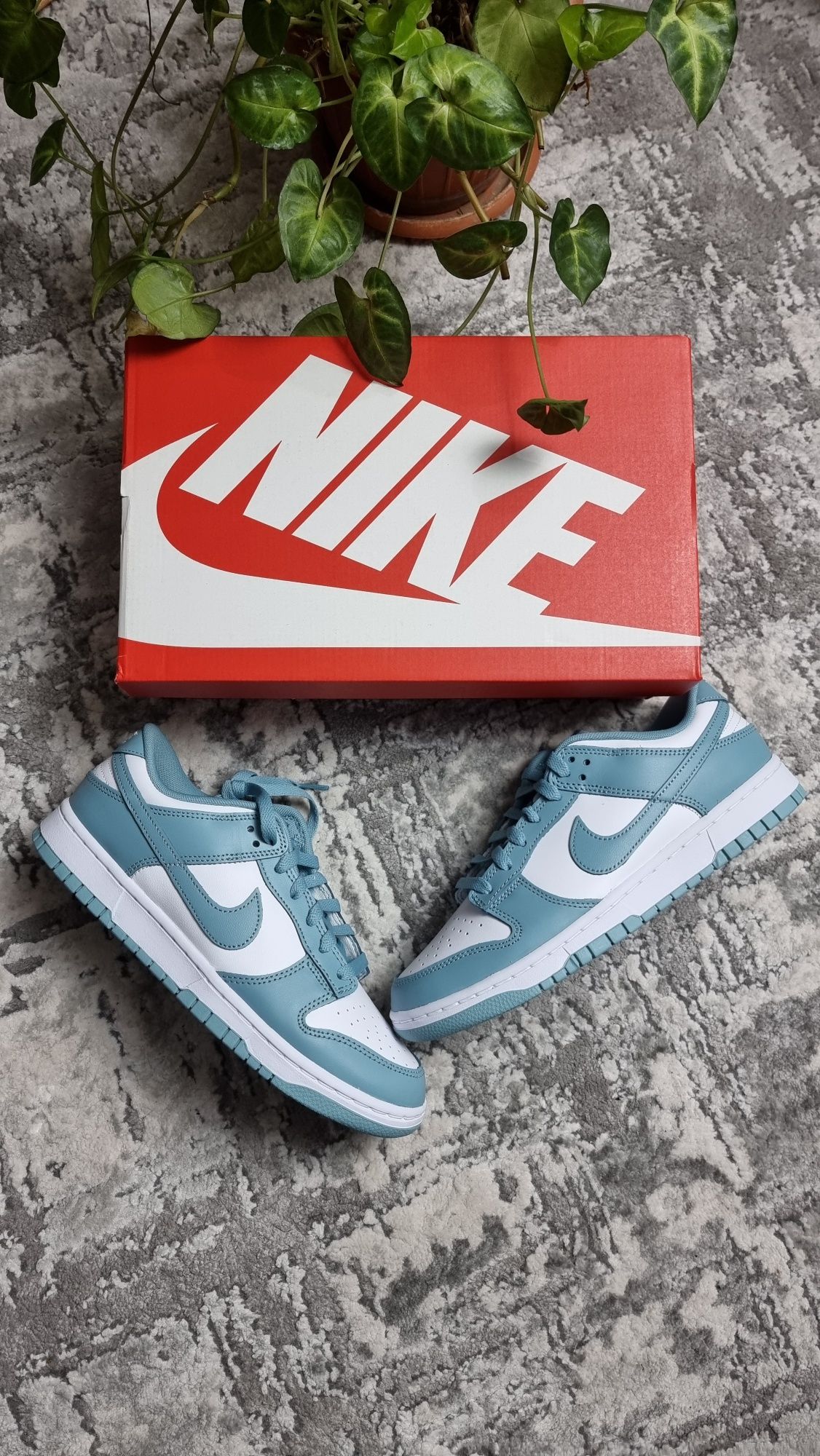 Nike Dunk Low Retro