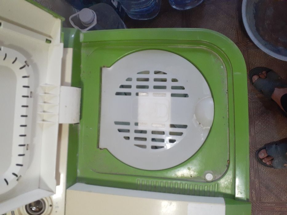 Стиральная машинка полуавтомат