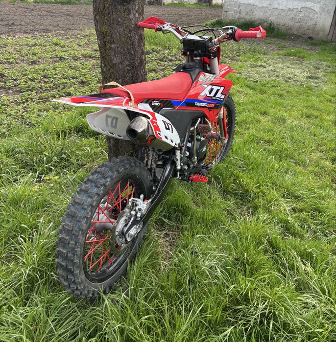 Vand cross 250 xtl