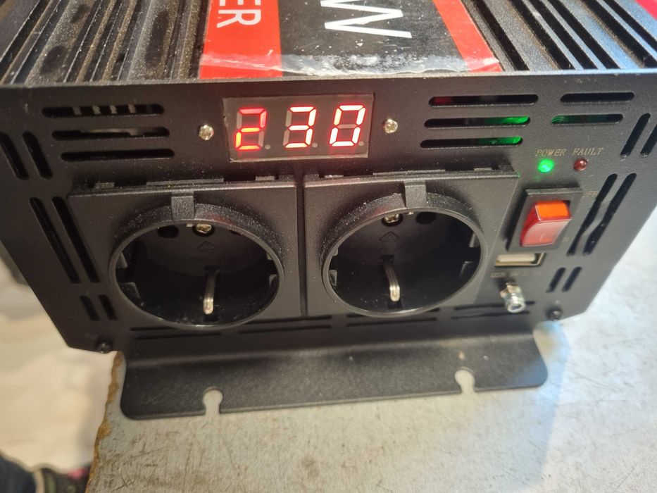 Invertor Etrepow 12V 3000W 6000W peak Pure sine wave unda pura