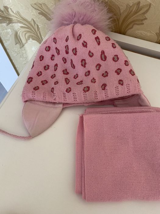 Продам зимние шапки - набрры