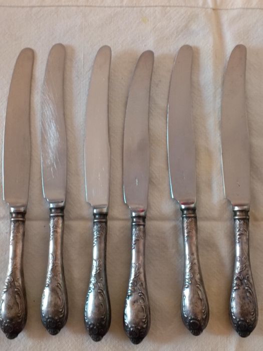 Продам ножи из мельхиора .