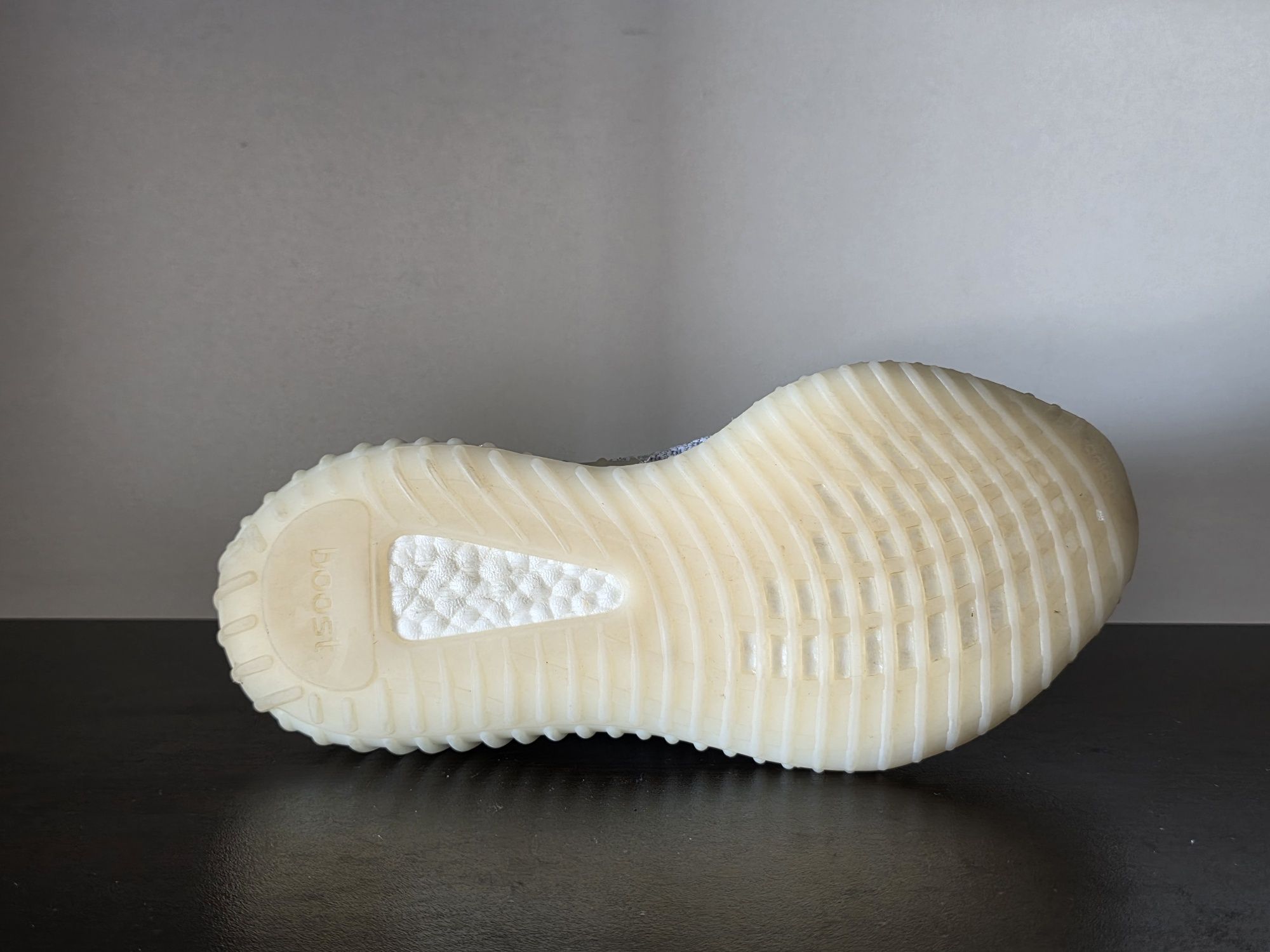 Adidas Yeezy Boost 350 V2 Reflective 38номер 23.5см Стелка Като нови