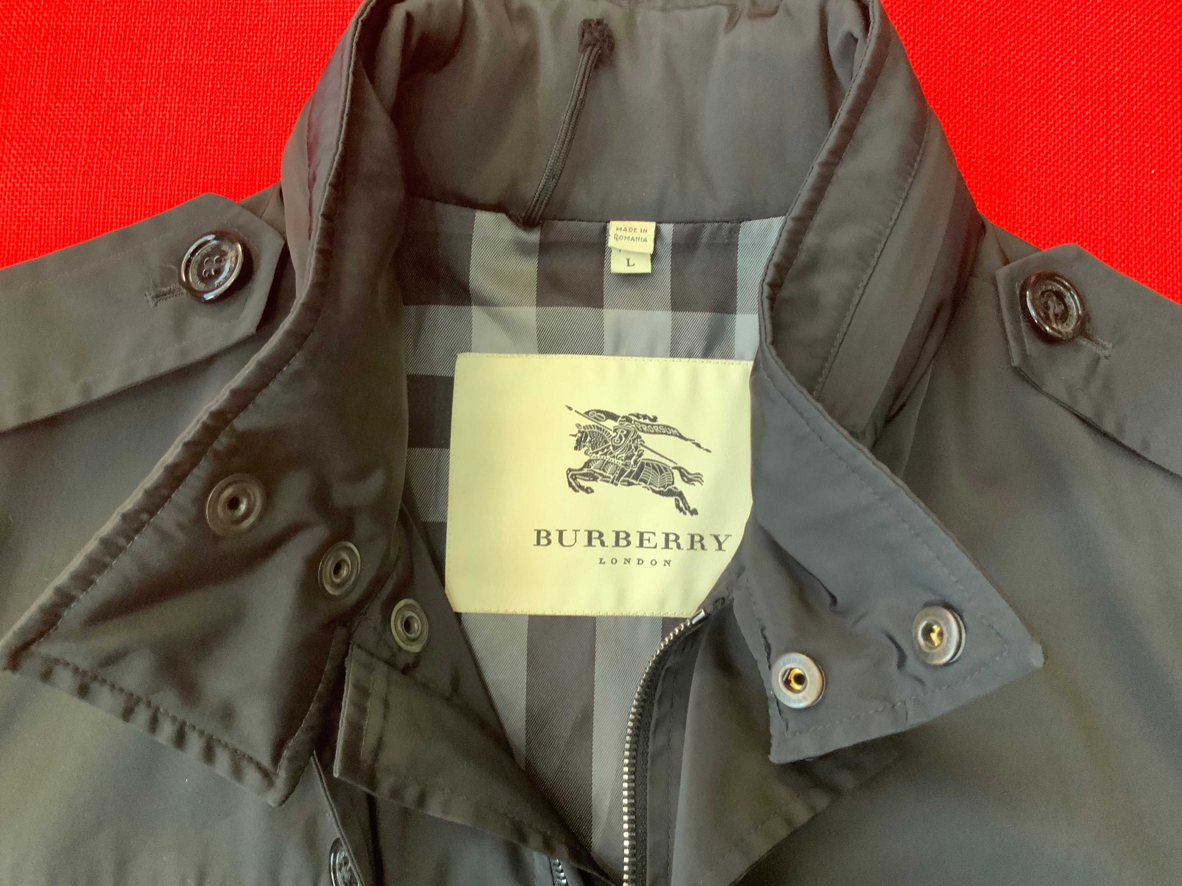 Burberry-оригинално яке,шлифер,размер Л