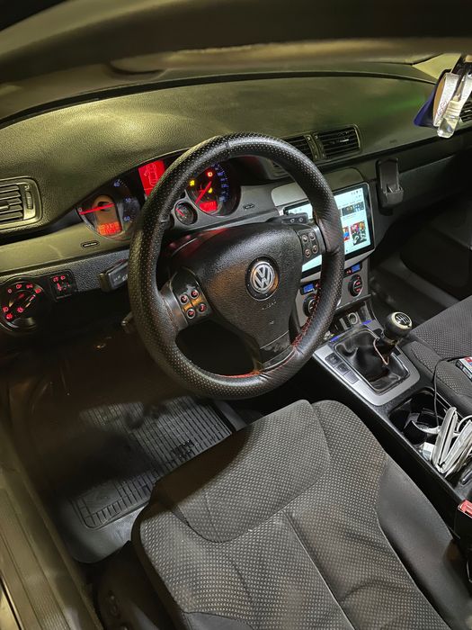 Vând passat b6 an 2006