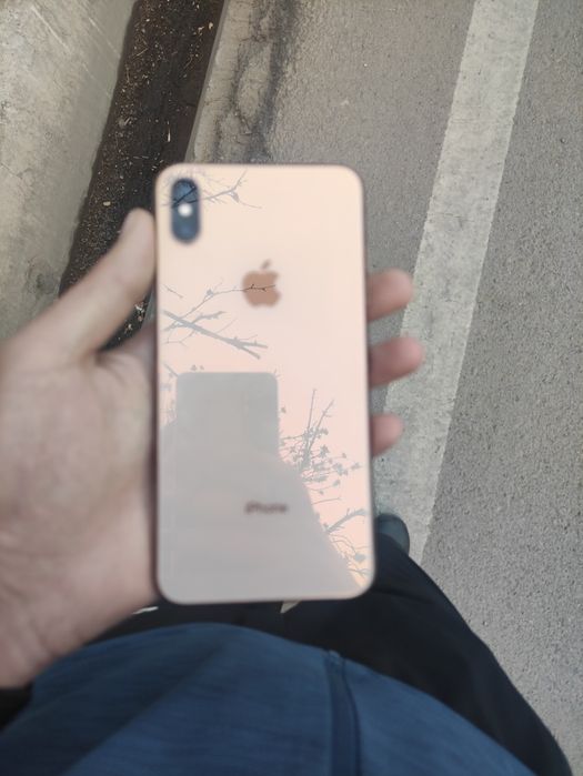 Iphone XS MaX sotiladi