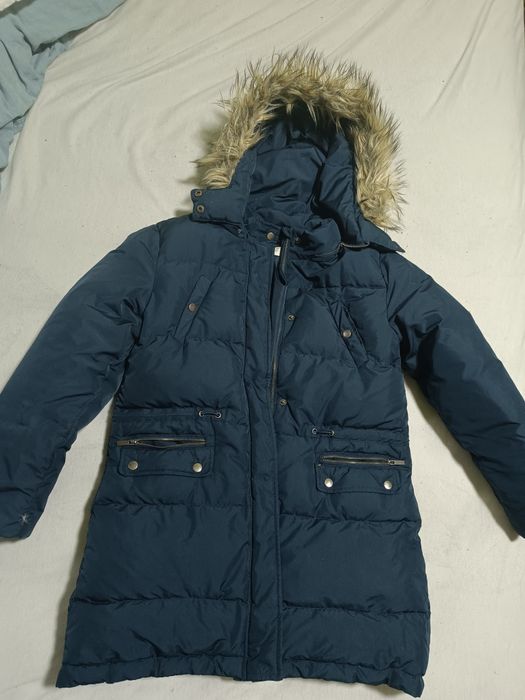 Тъмносиньо пухено яке