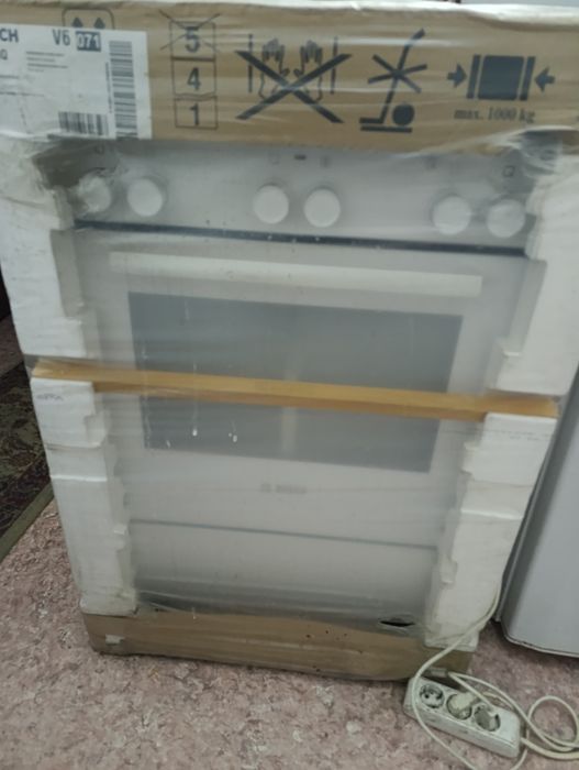 Газовая плита BOSCH она новая!