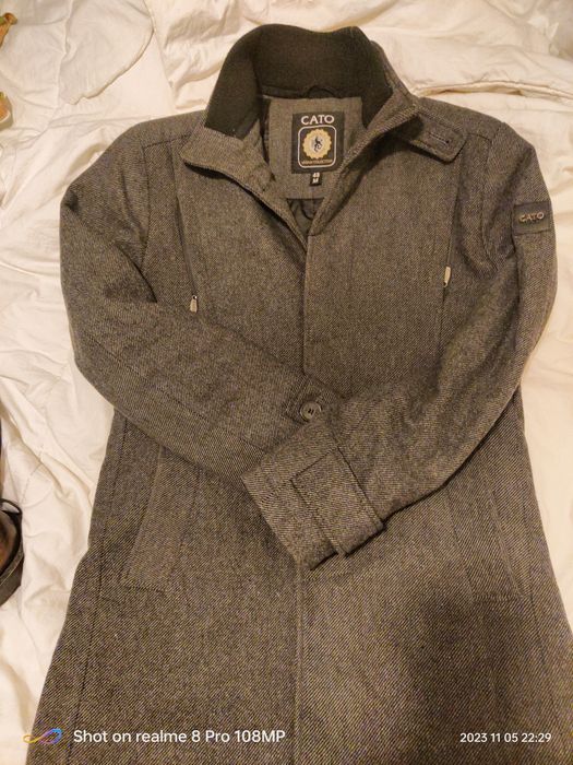 Pardesiu stofa Cato