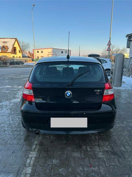 2005 BMW Seria 1 E87