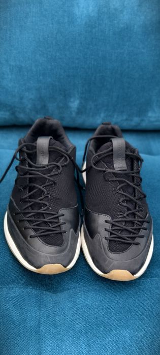 Vând sneakers Bottega Veneta 43