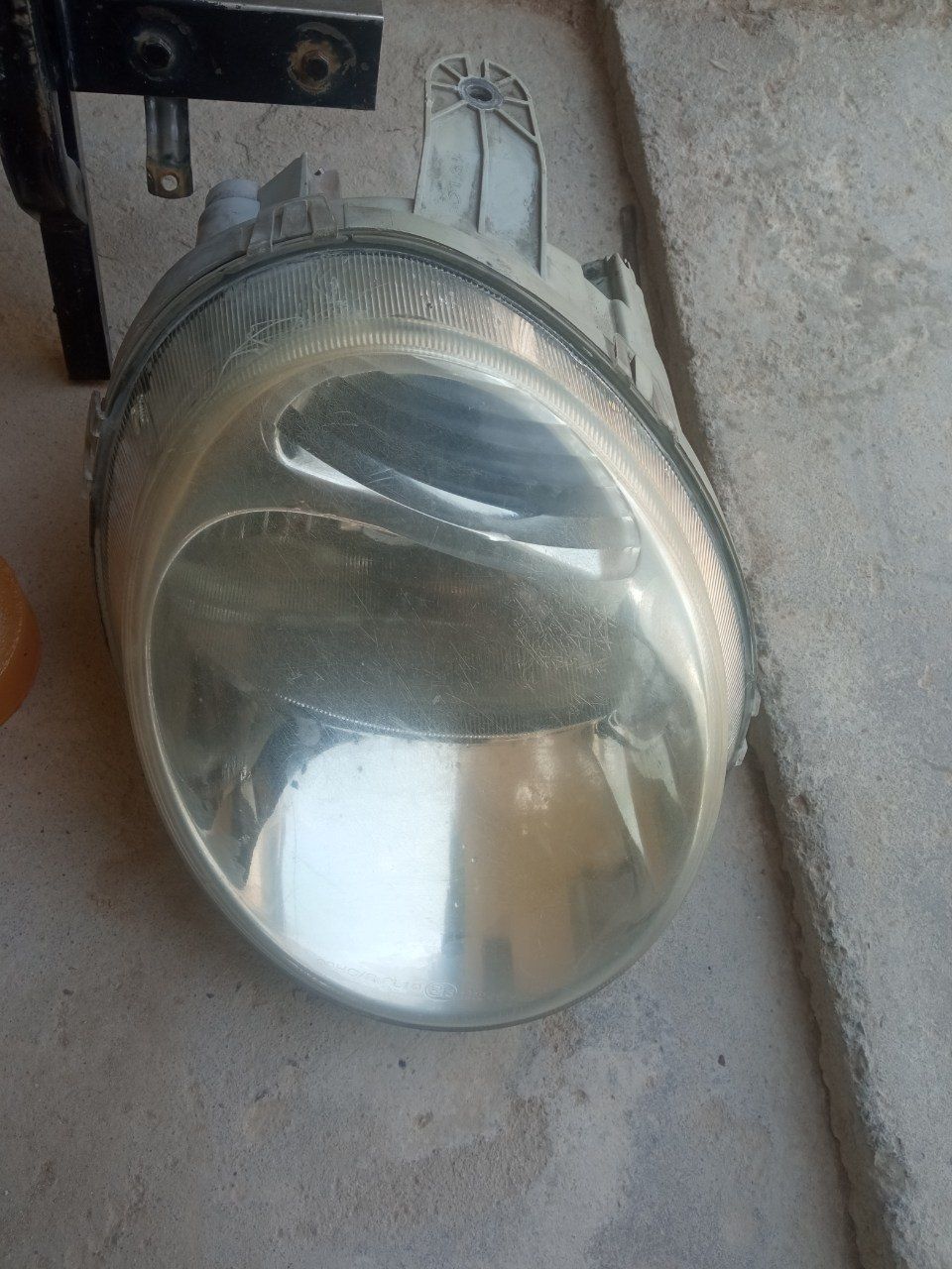 Srochna sotiladi