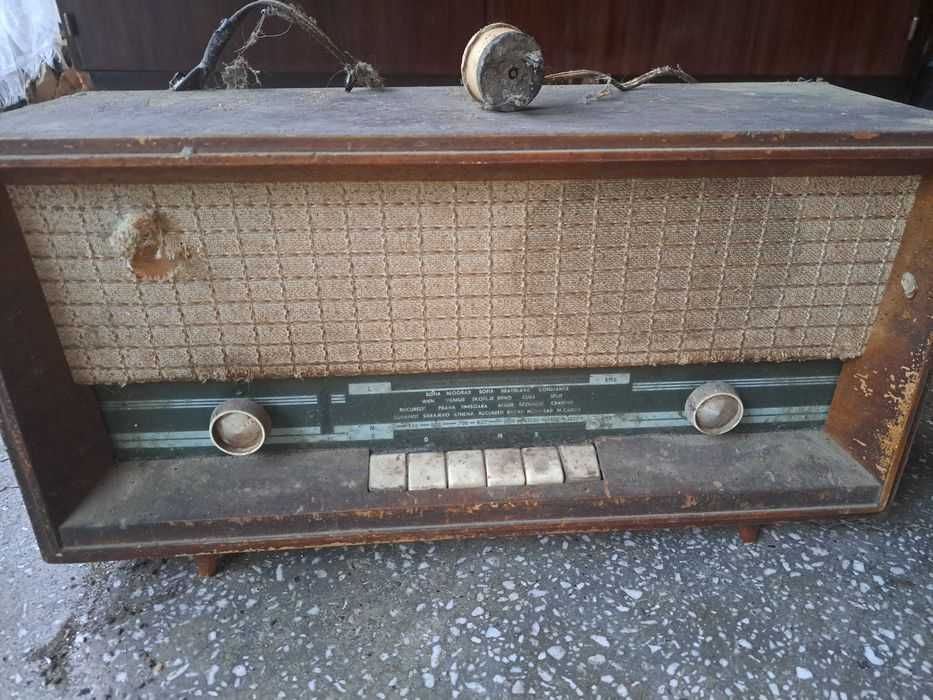 Aparat radio vechi