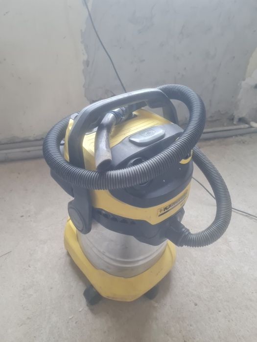 Aspirator karcher wd5