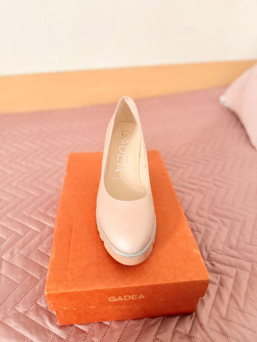 Дамски обувки Gadea