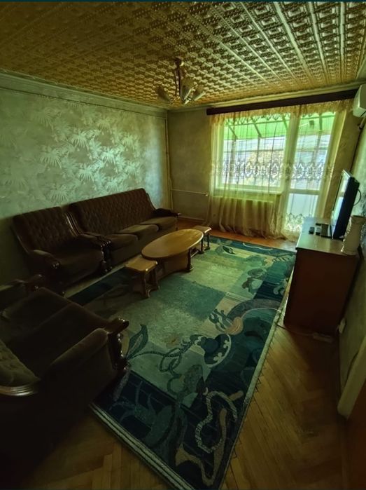 Vând apartament 3 camere,zona Obelisc,(Orly 39)