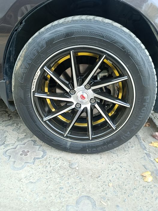 Vossen r15 deska balon sotiladi
