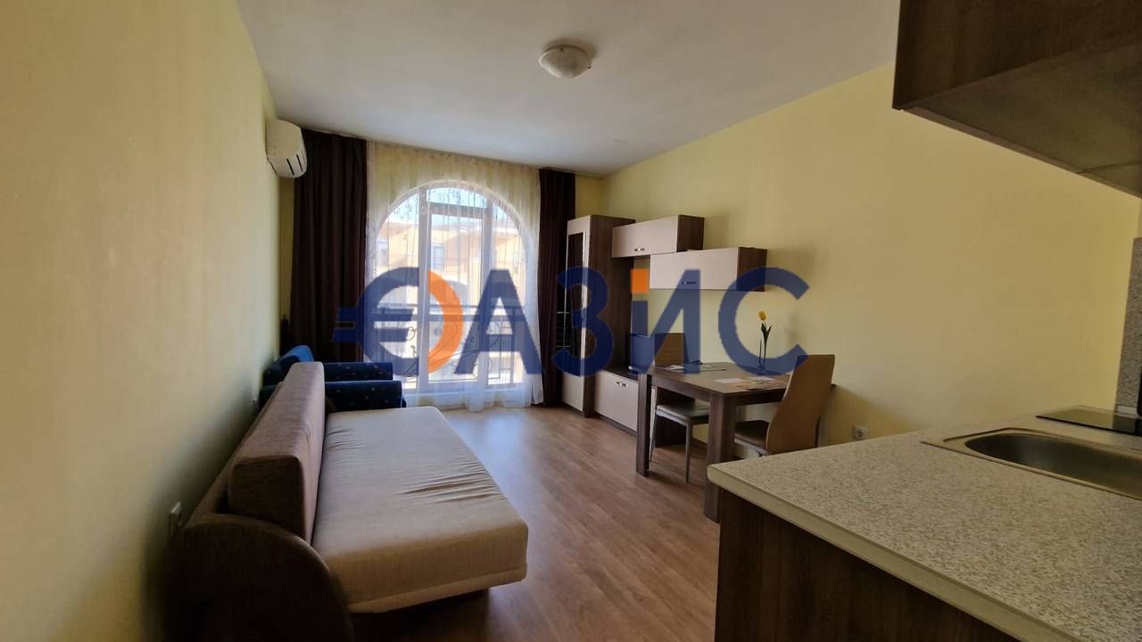 Продава се Едностаен апартамент в к.к. Елените - 28 кв.м за 1190 €/кв.м - Снимка #2