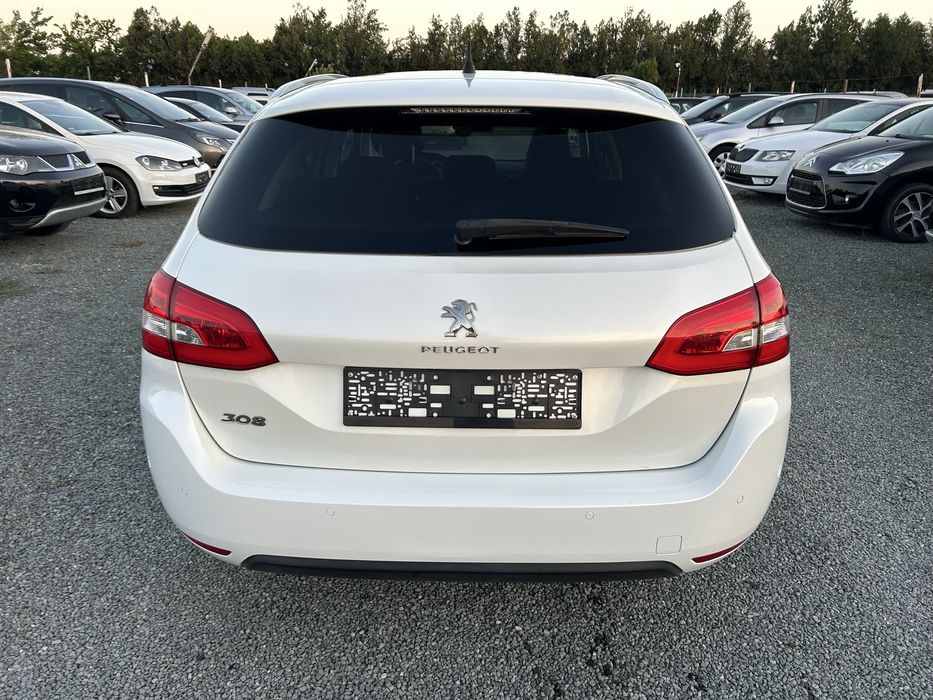 Peugeot 308 1.6HDI ALLURE